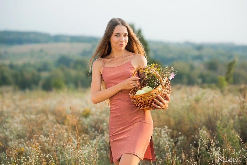 Маша, 19
